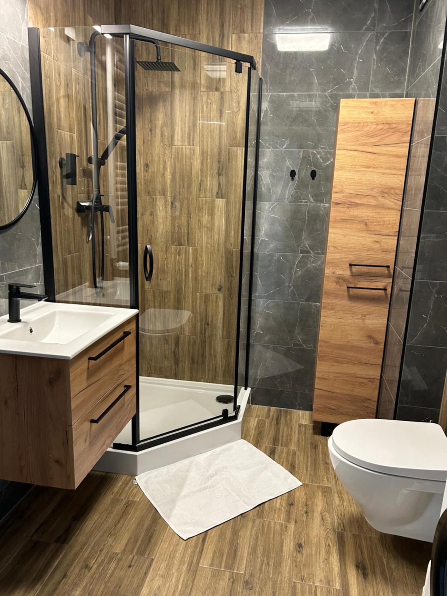 Apartament Akacjowa Apartment โกเลนูฟ ภายนอก รูปภาพ
